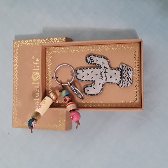 NATURAL LIFE Accessories - Pewter cactus keychain/purse decor